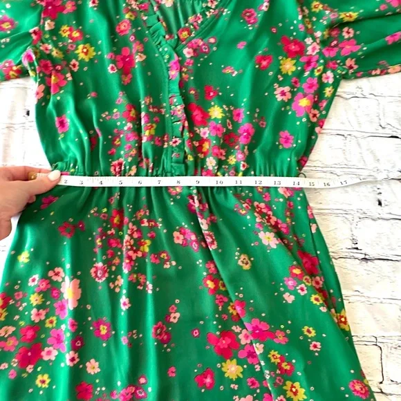 Wisp Green Floral Dresss - Picture 15 of 15